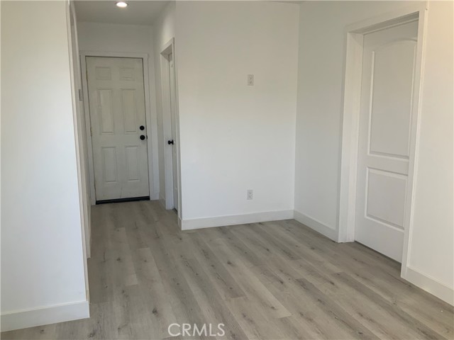 15330 Hart Street, Van Nuys CA: https://media.crmls.org/medias/97288870-dc61-4425-a0dd-b0db9e7ee908.jpg