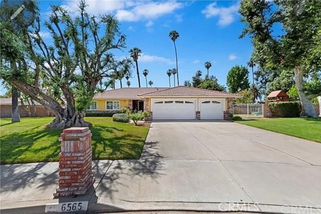 Detail Gallery Image 61 of 61 For 6565 Lorraine, Riverside,  CA 92506 - 3 Beds | 2 Baths