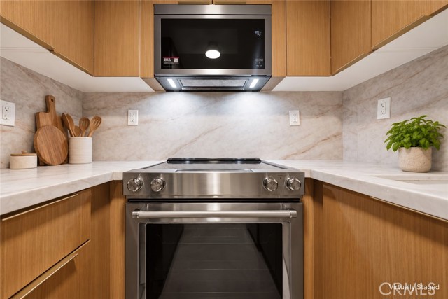 10450 Wilshire Boulevard, 5C photo 13