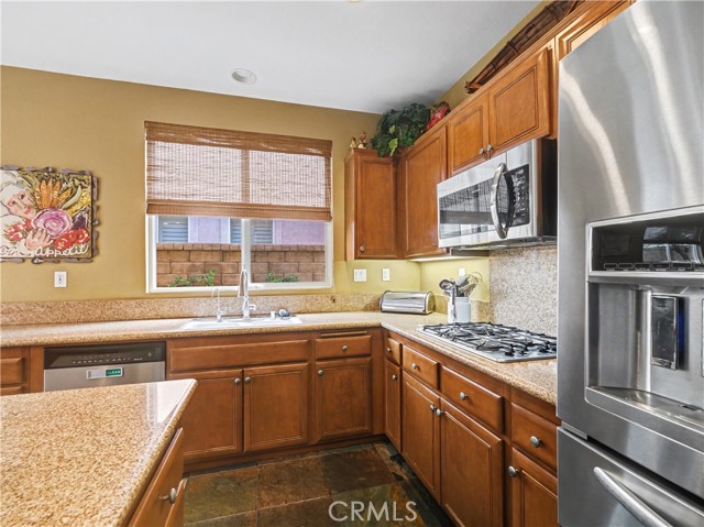 Detail Gallery Image 7 of 37 For 4696 Refugio Ct, Camarillo,  CA 93012 - 3 Beds | 2/1 Baths