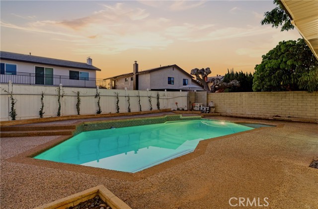 Detail Gallery Image 24 of 28 For 13601 Carrol Way, Tustin,  CA 92870 - 4 Beds | 2/1 Baths