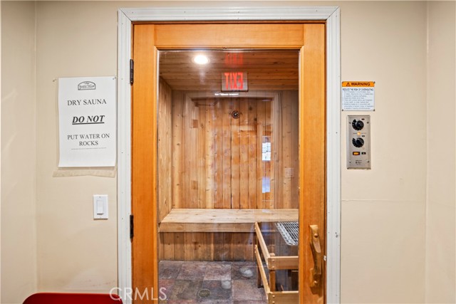 Detail Gallery Image 42 of 58 For 6315 Green Valley #100,  Culver City,  CA 90230 - 2 Beds | 2 Baths