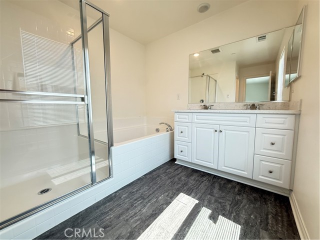 672 Suukat Court, San Jacinto CA: https://media.crmls.org/medias/972aebe4-0c54-4b21-858b-02ddfc0c18b9.jpg