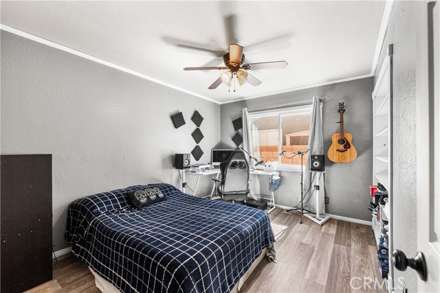 Detail Gallery Image 16 of 27 For 44840 Fenhold, Lancaster,  CA 93535 - 3 Beds | 2 Baths