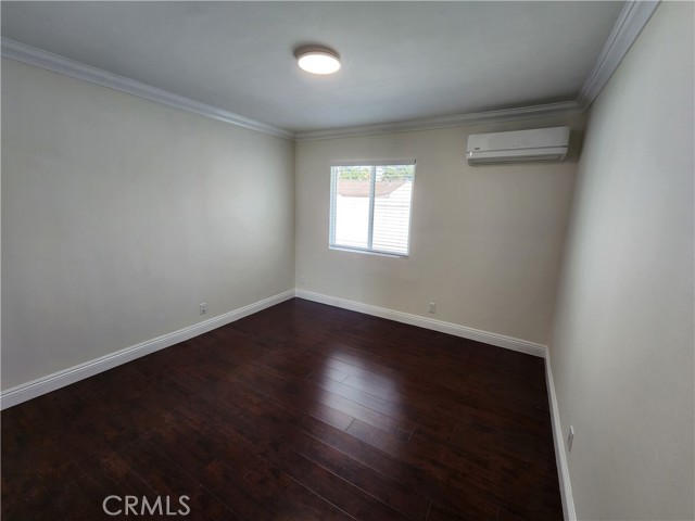10450 Balboa Boulevard, Granada Hills CA: https://media.crmls.org/medias/972d001c-7921-408b-a6a9-be156d5a9a35.jpg