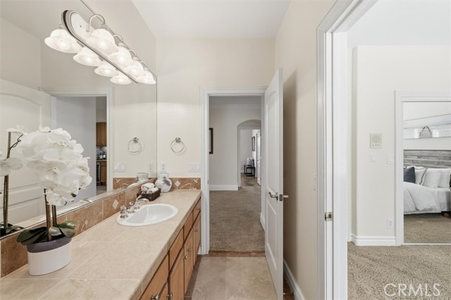 Detail Gallery Image 32 of 52 For 120 via Alameda, Redondo Beach,  CA 90277 - 5 Beds | 4 Baths