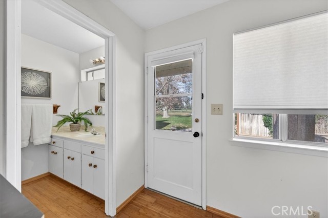 Detail Gallery Image 26 of 74 For 5867 E Club View, Fresno,  CA 93727 - 4 Beds | 2/1 Baths