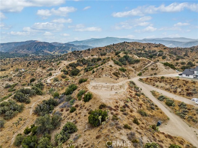 Detail Gallery Image 14 of 16 For 8320 Zohra Canyon Rd, Pinon Hills,  CA 92372 - – Beds | – Baths