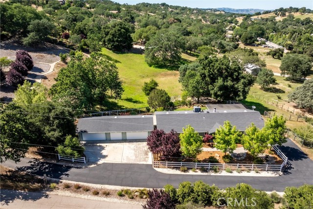 Detail Gallery Image 3 of 38 For 6975 San Gabriel, Atascadero,  CA 93422 - 4 Beds | 2 Baths