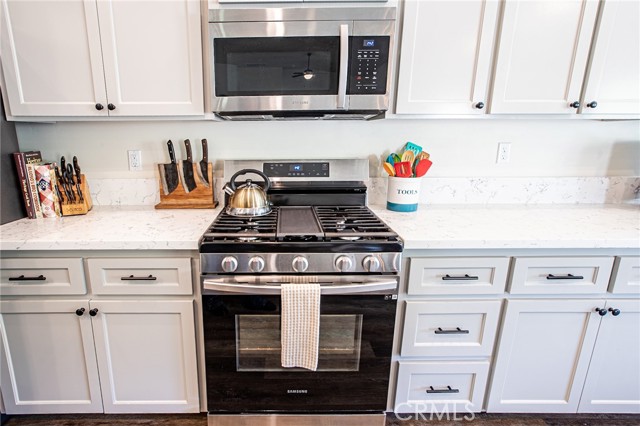 Detail Gallery Image 16 of 58 For 29200 Acorn Ct, Coarsegold,  CA 93614 - 4 Beds | 3 Baths