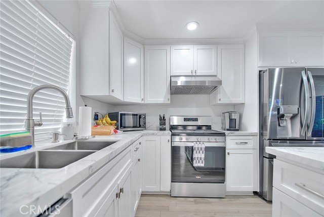 Detail Gallery Image 18 of 26 For 959 Kenwood St, Upland,  CA 91784 - – Beds | – Baths