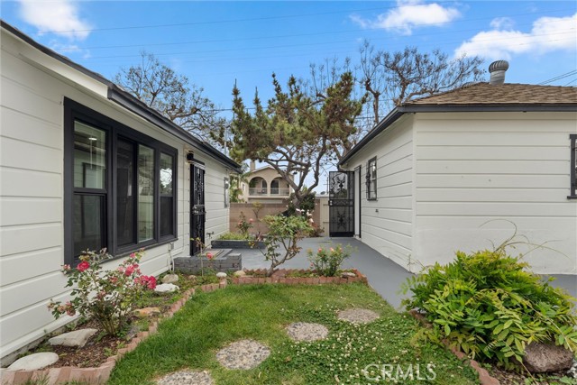 Detail Gallery Image 13 of 26 For 153 N Hanford Ave, San Pedro,  CA 90732 - 3 Beds | 2 Baths