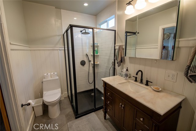 922 W 3rd Street, San Pedro CA: https://media.crmls.org/medias/9730ab99-9067-4d86-bd89-ea4cc3e6330f.jpg