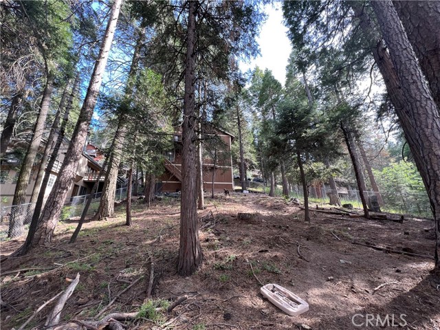 24792 Bernard Drive, Crestline CA: https://media.crmls.org/medias/9730df01-1d49-470d-bf11-af5f9908aa68.jpg