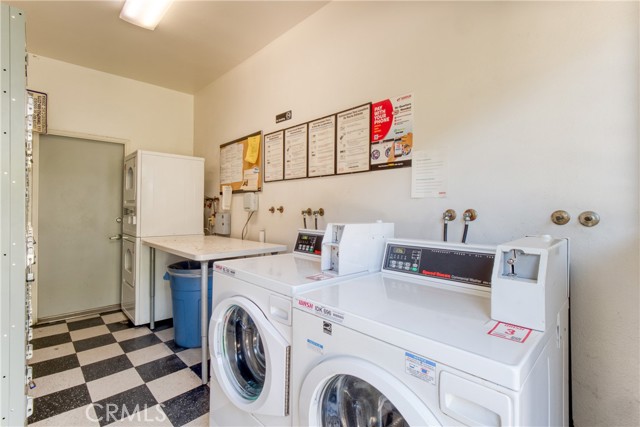 Detail Gallery Image 18 of 23 For 735 Cedar Ave #22,  Long Beach,  CA 90813 - 1 Beds | 1 Baths