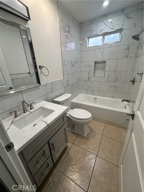 1318 W 131st Street, Compton CA: https://media.crmls.org/medias/9733b9ef-eb2d-4675-aae1-ce26c959097e.jpg