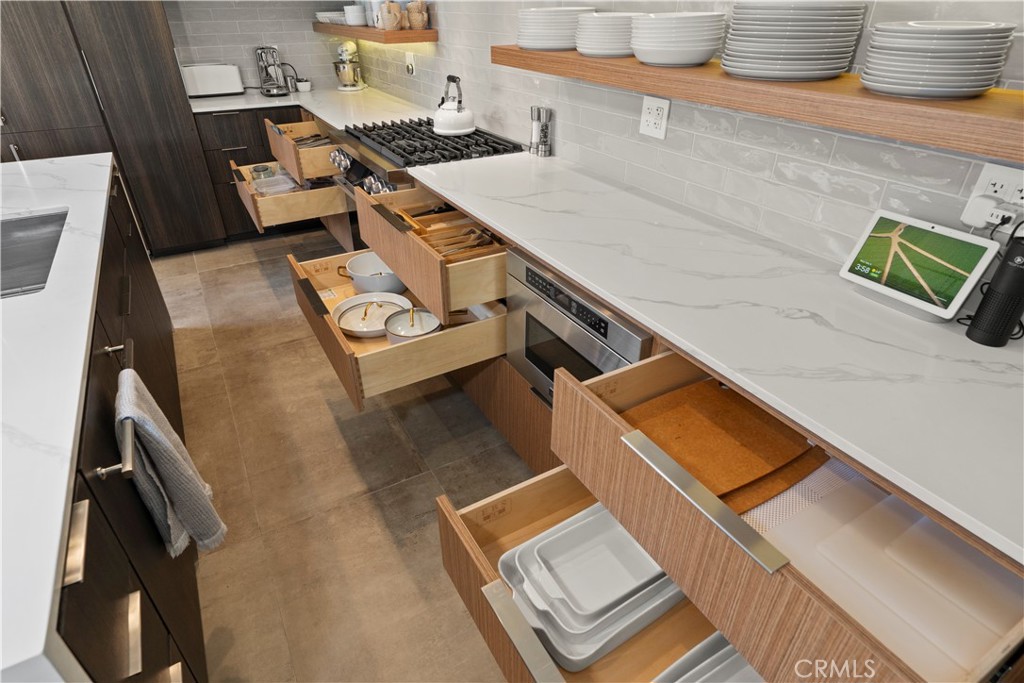 9733f631 Dc8c 496b A670 8cc805dbe868