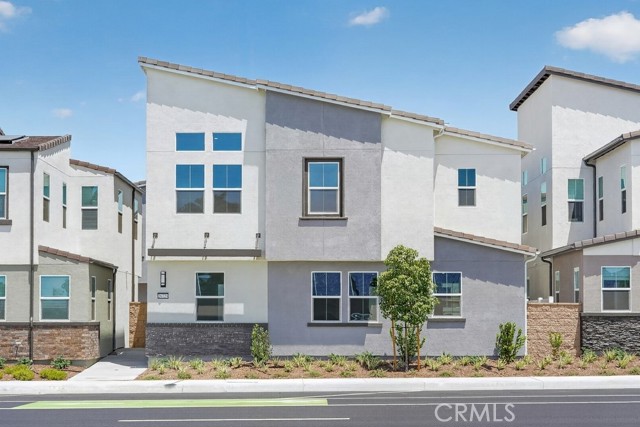 Front Image Thumbnail for CRIG26171028