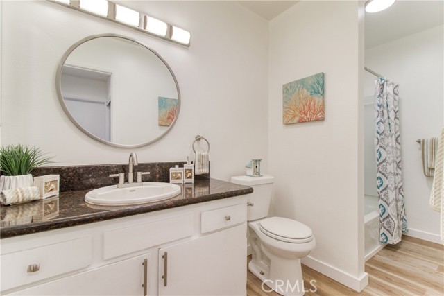 Detail Gallery Image 20 of 29 For 5500 Ackerfield Ave #307,  Long Beach,  CA 90805 - 1 Beds | 1 Baths