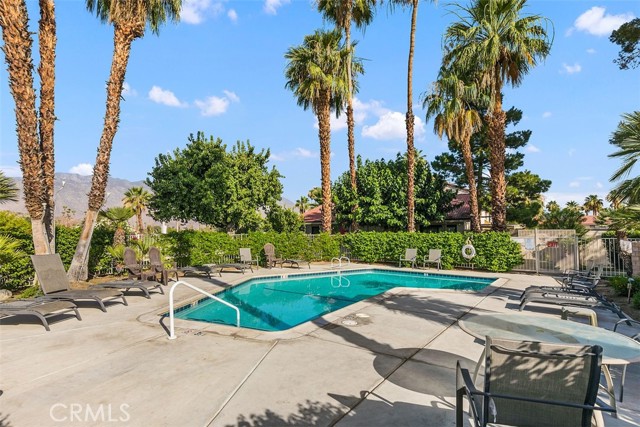 6150 Montecito Drive, Palm Springs CA: https://media.crmls.org/medias/973520e5-66a4-439a-b36a-1c0a874ab6f7.jpg