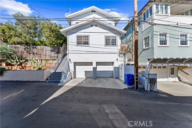 Detail Gallery Image 64 of 66 For 400 17th St, Manhattan Beach,  CA 90266 - 4 Beds | 2 Baths