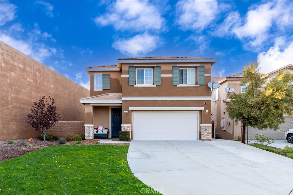 4023 Bur Oak Road, San Bernardino, CA 92407