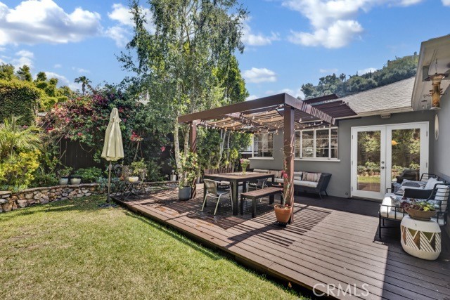 2527 Canyon Drive, Los Angeles CA: https://media.crmls.org/medias/97374921-99f1-44ab-b866-a63f47b627c7.jpg