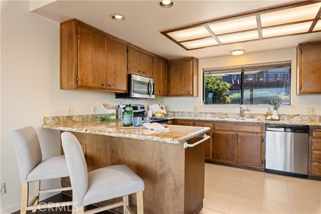 Detail Gallery Image 4 of 44 For 10880 Terrace Way, Kelseyville,  CA 95451 - 3 Beds | 2 Baths