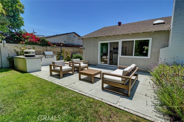 Detail Gallery Image 20 of 31 For 6441 Sundance Cir, Huntington Beach,  CA 92647 - 3 Beds | 2 Baths