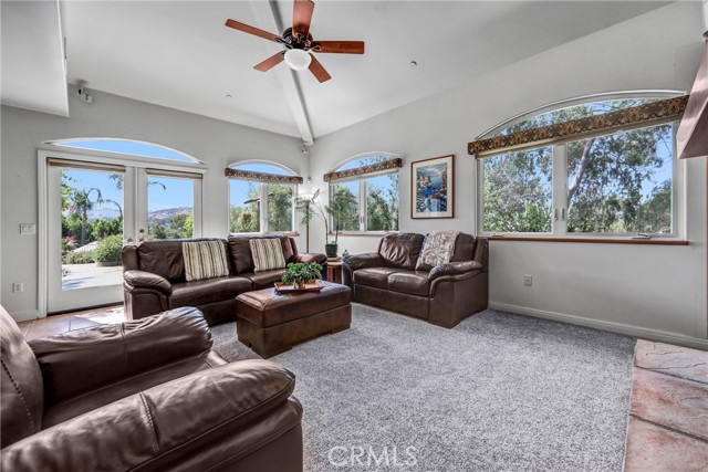 10345 McBroom Street, Sunland CA: https://media.crmls.org/medias/973a7799-8c9b-44de-8ba6-6a16ab334a35.jpg