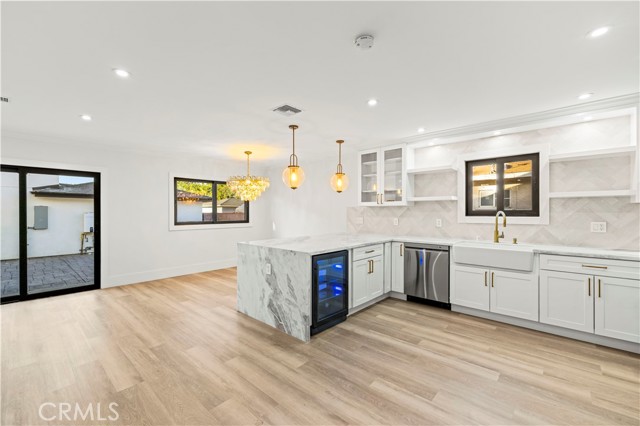 16243 Chatsworth Street, Granada Hills (los Angeles), California 91344, 3 Bedrooms Bedrooms, ,2 BathroomsBathrooms,Residential Lease,For Rent,16243 Chatsworth Street,CRSR25155692
