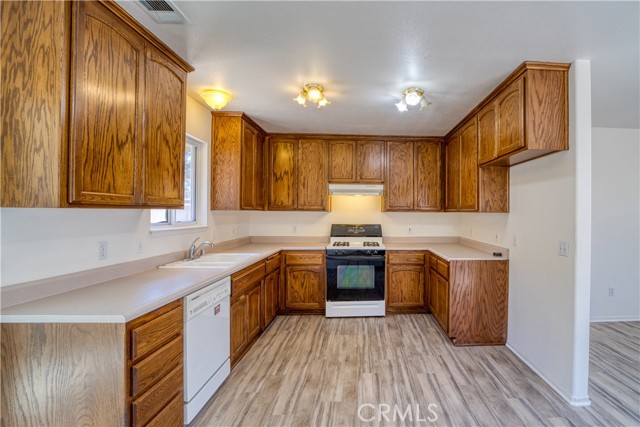 Detail Gallery Image 5 of 38 For 502 & 504 Robert Court, Nipomo,  CA 93444 - – Beds | – Baths