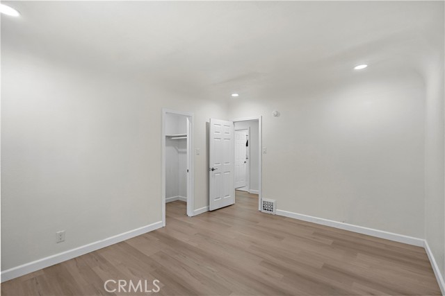 336 N Crescent Heights Boulevard, Los Angeles CA: https://media.crmls.org/medias/973b439b-886a-4a43-bfe4-1950f0d40e25.jpg