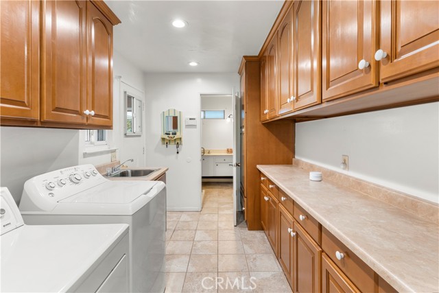 Laundry Room Looking Towards Guest Bath