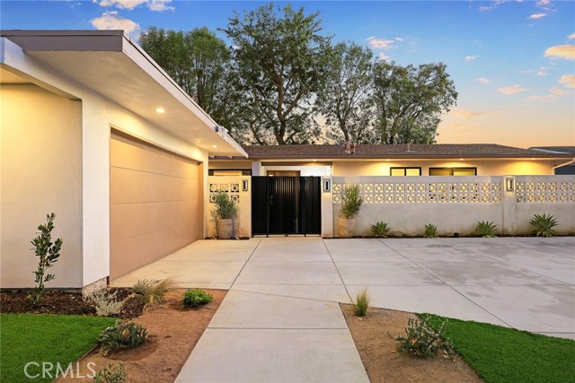 Front Image Thumbnail for CRSR26022244