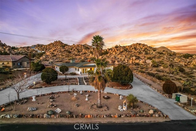 Detail Gallery Image 1 of 75 For 57100 Monticello Rd, Yucca Valley,  CA 92284 - 2 Beds | 1/1 Baths