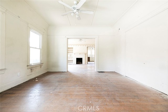 Detail Gallery Image 60 of 61 For 325 S Los Robles Ave, Pasadena,  CA 91101 - – Beds | – Baths