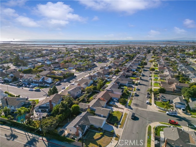 Detail Gallery Image 31 of 31 For 5952 Padua Dr, Huntington Beach,  CA 92649 - 3 Beds | 2 Baths