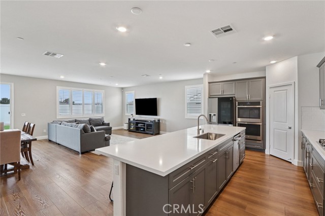 Detail Gallery Image 5 of 17 For 26600 Scotch Pne Cir, Menifee,  CA 92584 - 3 Beds | 2 Baths