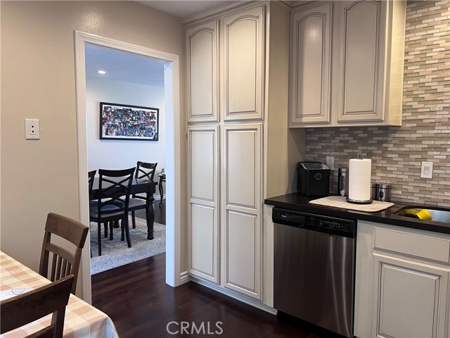 Detail Gallery Image 15 of 38 For 7767 via Rosa Maria, Burbank,  CA 91504 - 3 Beds | 2/1 Baths