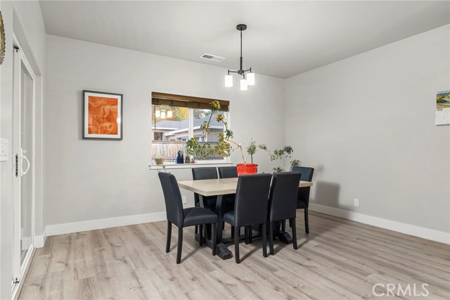 Detail Gallery Image 17 of 56 For 1345 W Lindo, Chico,  CA 95926 - 4 Beds | 3 Baths