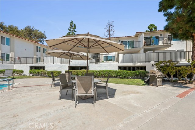 Detail Gallery Image 7 of 24 For 18225 Kingsdale Ave #207,  Redondo Beach,  CA 90278 - 3 Beds | 2 Baths