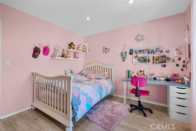 22835 Styles Street, Woodland Hills CA: https://media.crmls.org/medias/973f5acf-a687-4995-a072-9256f276cff0.jpg