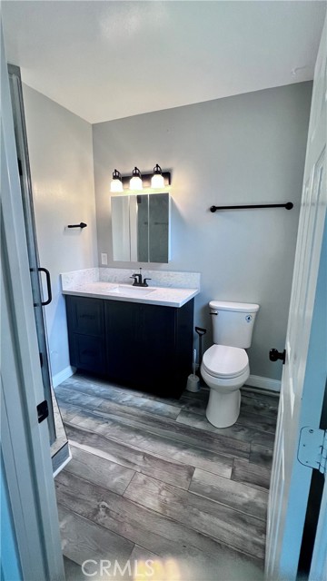 Detail Gallery Image 7 of 8 For 6151 Tyndall Dr, Huntington Beach,  CA 92647 - 3 Beds | 2 Baths