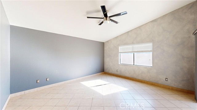 Detail Gallery Image 13 of 26 For 2267 Aurora Ct, El Centro,  CA 92243 - 3 Beds | 2 Baths