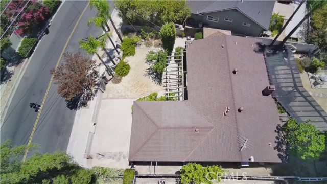 24308 Highlander, West Hills CA: https://media.crmls.org/medias/9740f007-638f-47ef-9992-b3b3cb90f56b.jpg