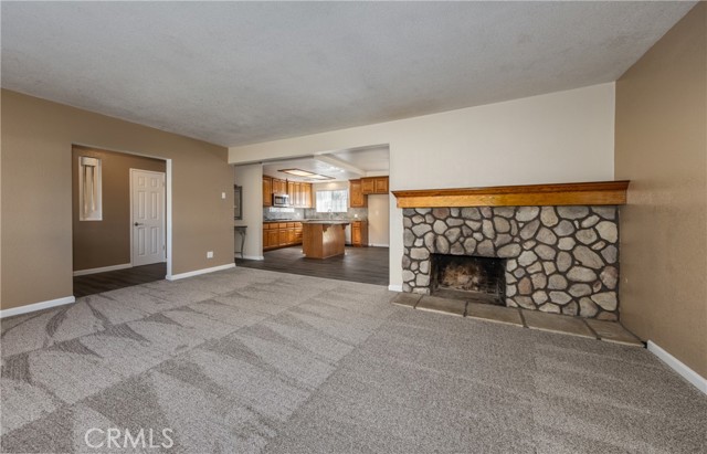 Detail Gallery Image 12 of 42 For 25711 Alto, San Bernardino,  CA 92404 - 3 Beds | 2 Baths