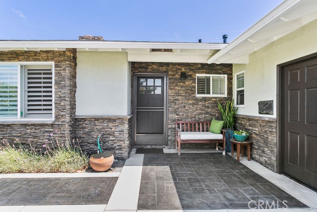 300 Bucknell Road, Costa Mesa CA: https://media.crmls.org/medias/97422707-bab0-47a0-bf81-9816a07b4dc5.jpg