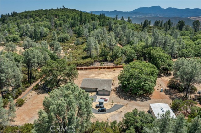18501 Rustic Ridge Road, Lower Lake CA: https://media.crmls.org/medias/97424b8e-b3ba-4948-8872-775017dc1e59.jpg