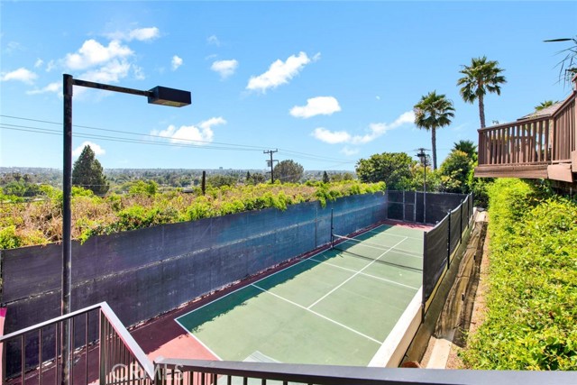 Detail Gallery Image 44 of 51 For 1532 Kensing Ln, North Tustin,  CA 92705 - 5 Beds | 6/2 Baths